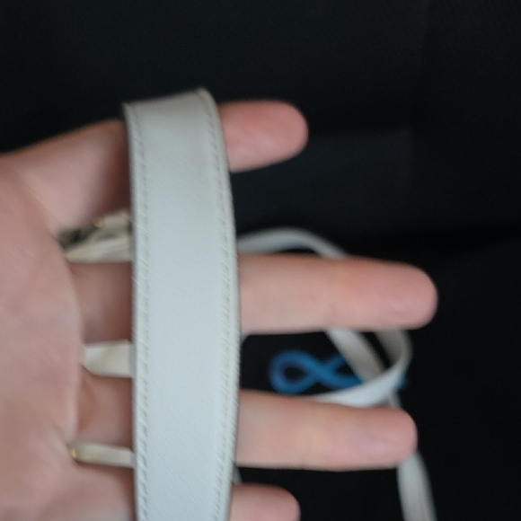 Juicy Couture Cream Quilted Shoulder Bag With Crossbody Strap - Picture 5 of 11